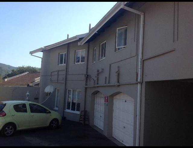 4 BEDROOM HOUSE FOR SALE IN PIETERMARITZBURG NORTH